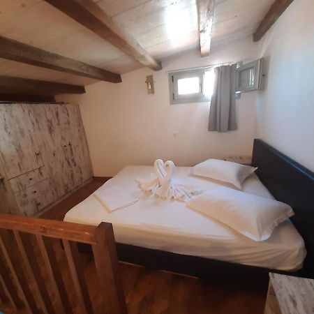 Κυθνοσ Larerooms Mérichas Exterior photo